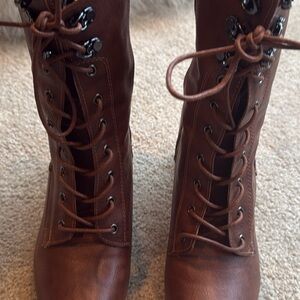 Brown Lace-Up Women's Boots